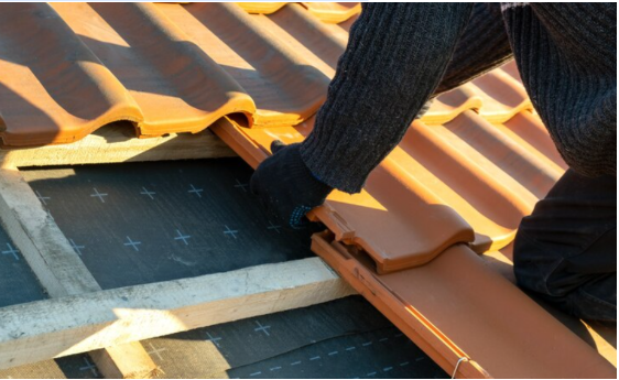 How Residential Roofing Enhances Your Home’s Energy Efficiency